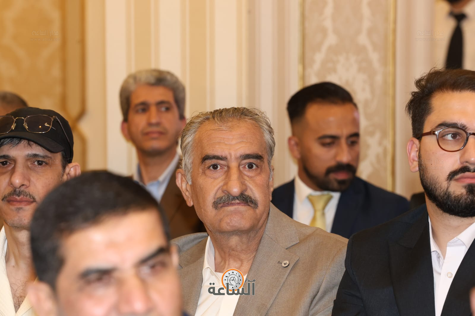 Madar Al-Saa Images 0.9940689497682257