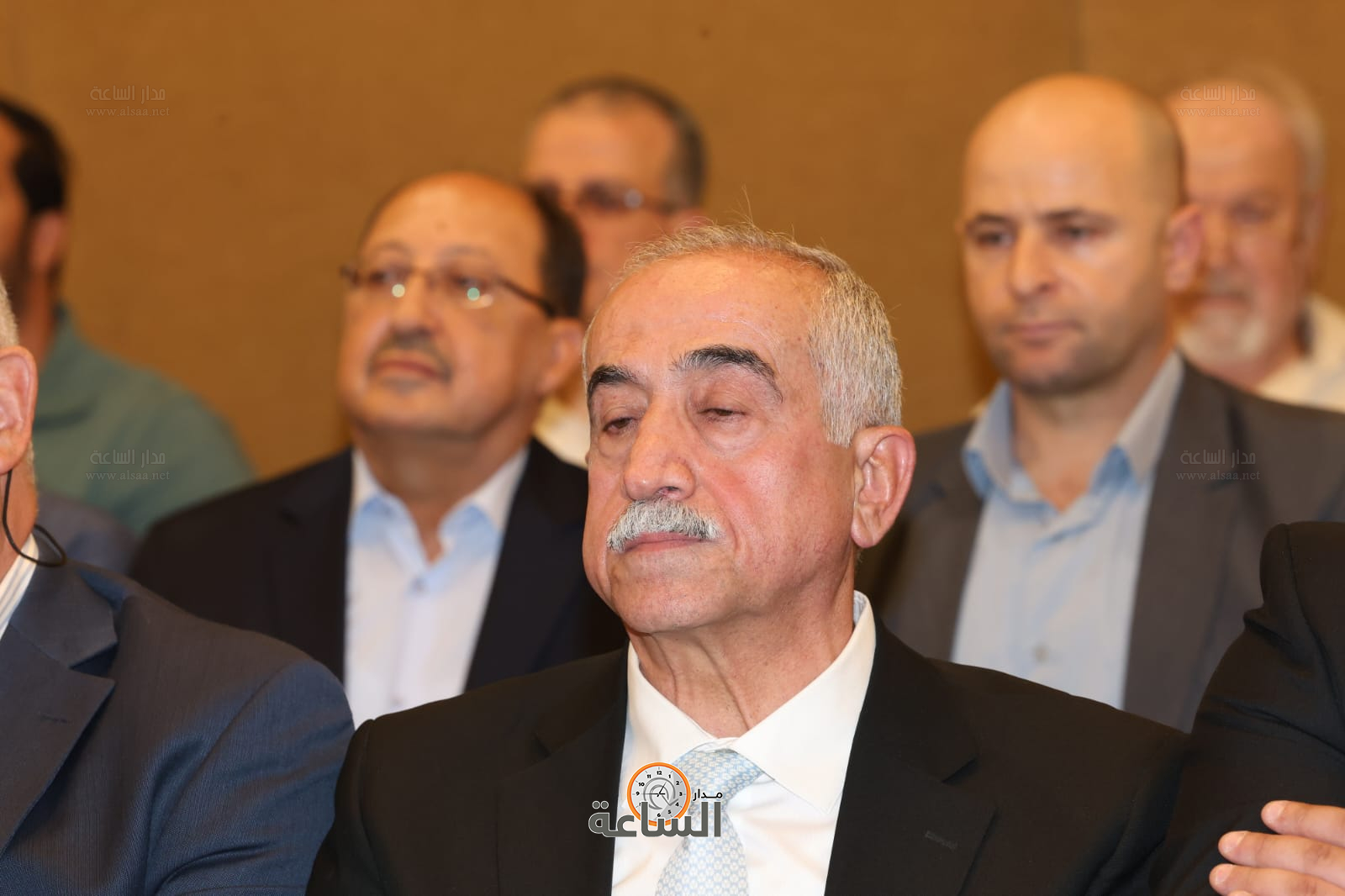 Madar Al-Saa Images 0.414054287057831