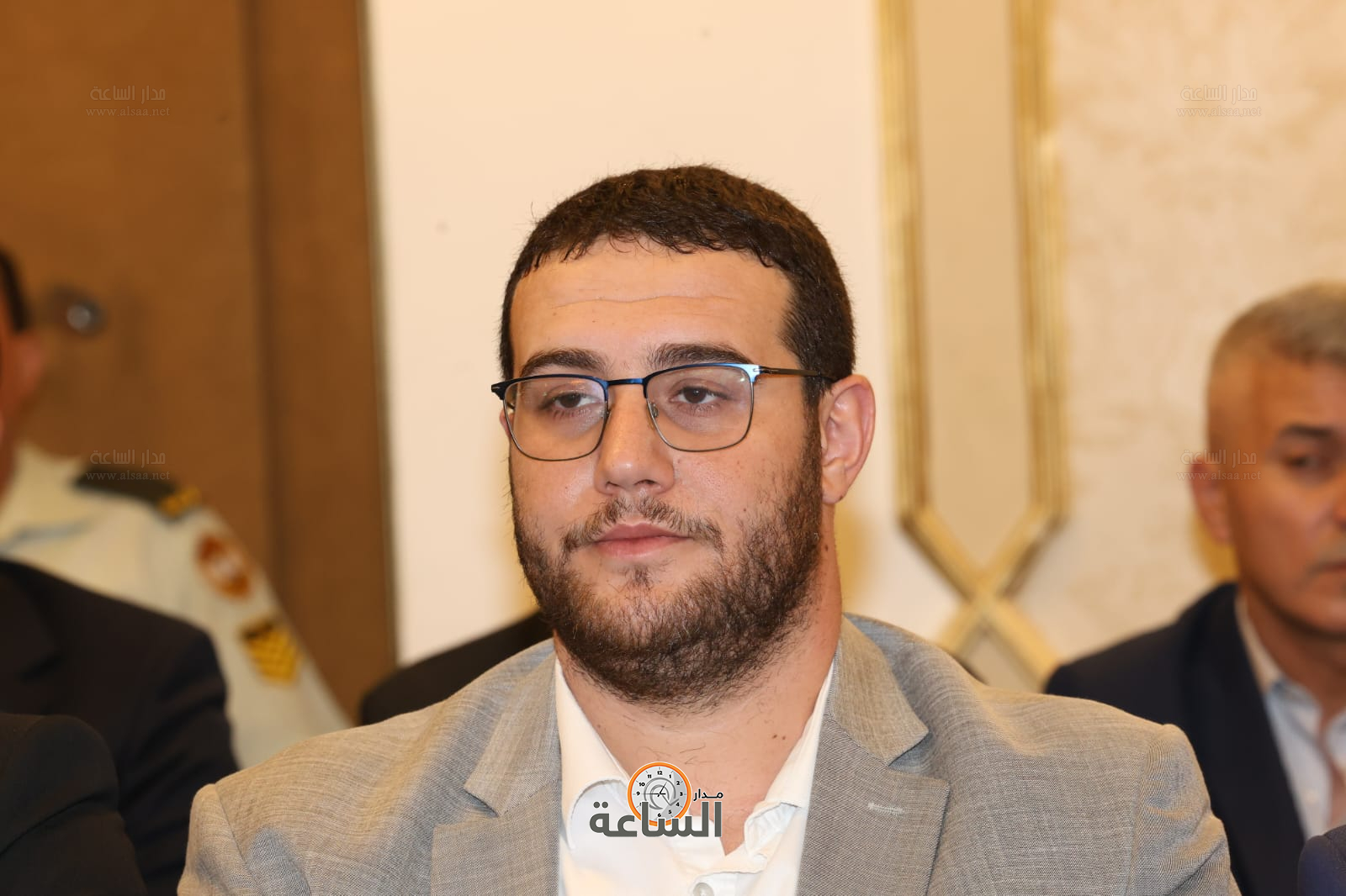 Madar Al-Saa Images 0.5372014648990974