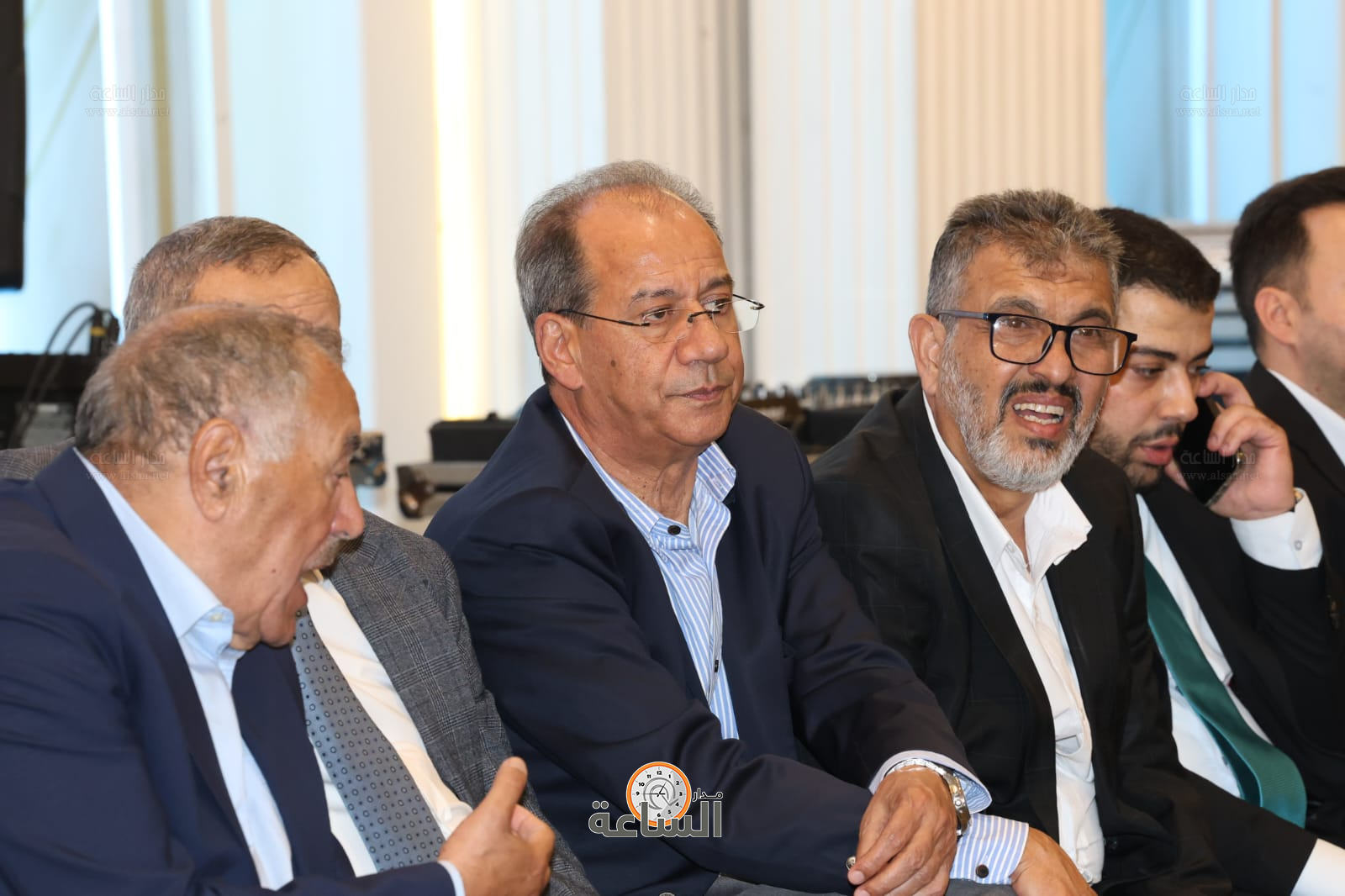 Madar Al-Saa Images 0.26176350334179876