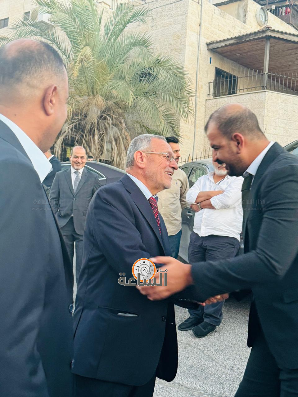 Madar Al-Saa Images 0.5393950567566567