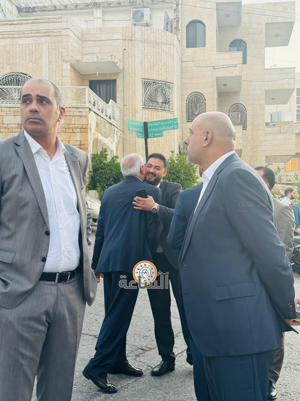 Madar Al-Saa Images 0.6246016393606527