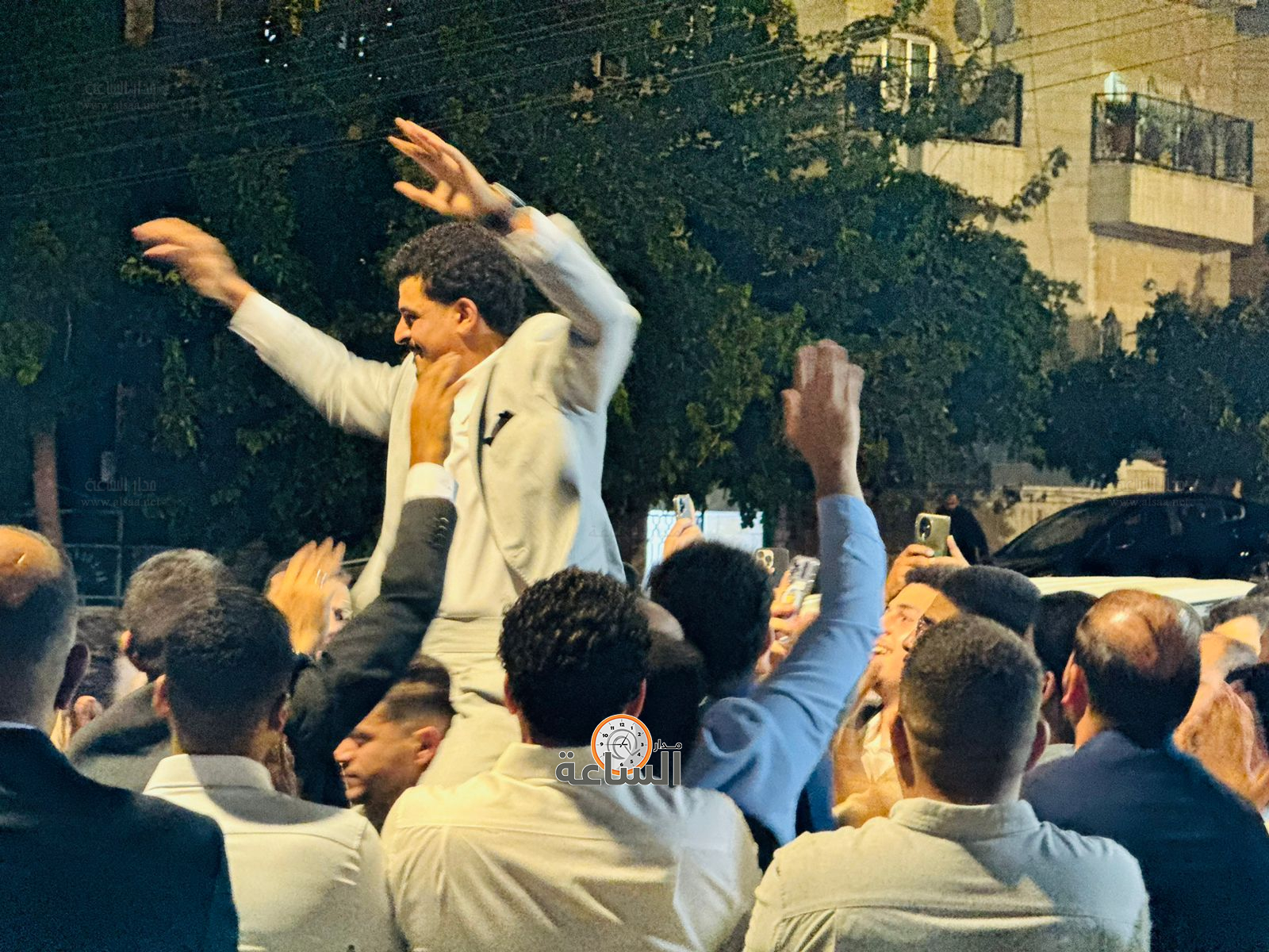 Madar Al-Saa Images 0.7056609691316833