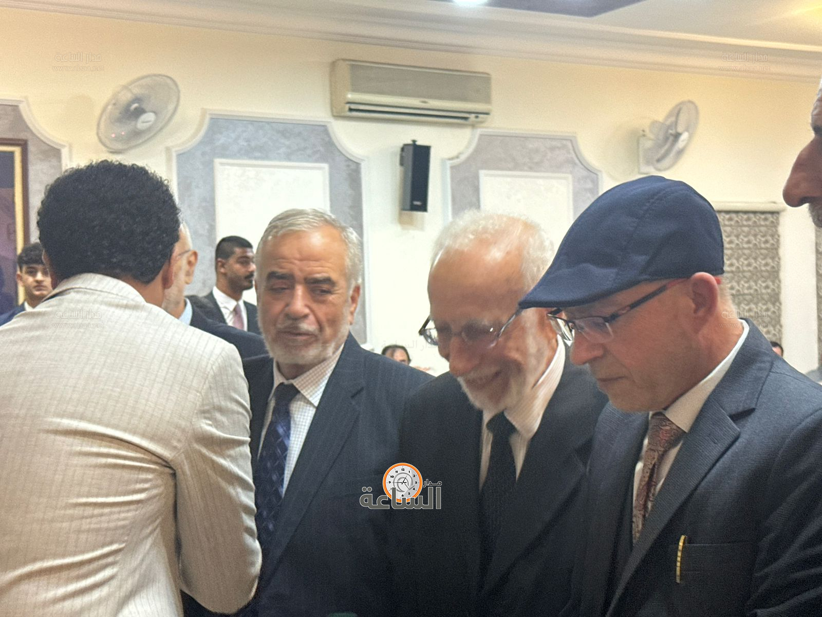 Madar Al-Saa Images 0.7066231225550291