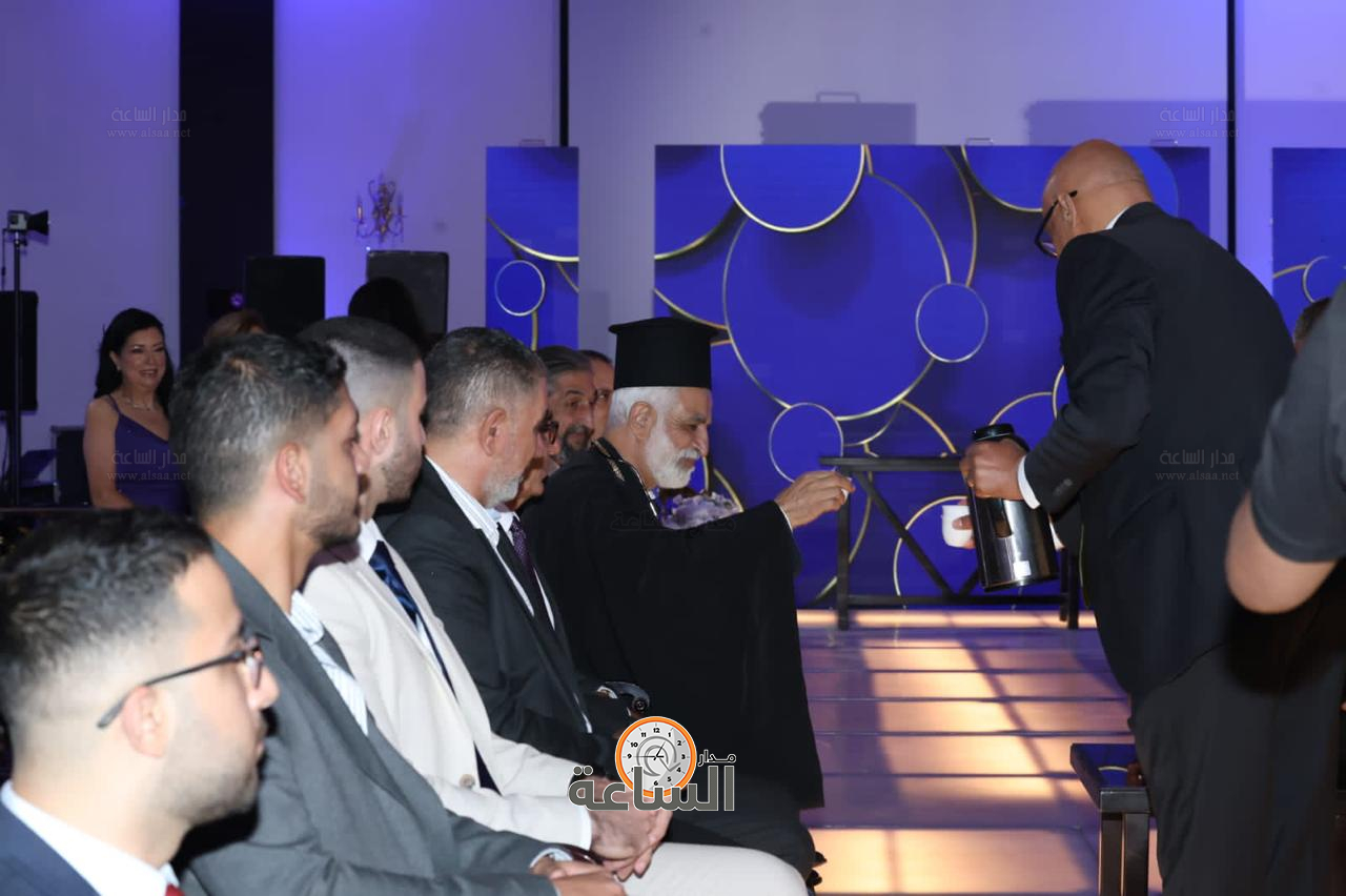 Madar Al-Saa Images 0.2774826210291865