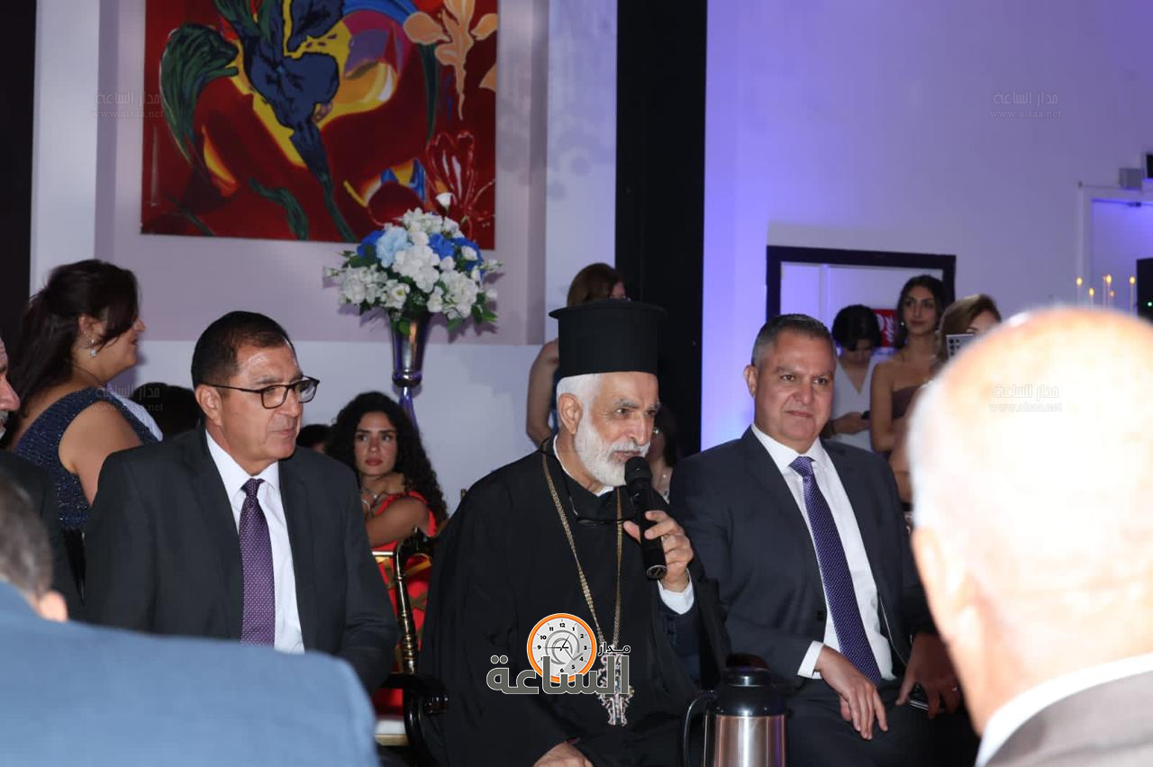 Madar Al-Saa Images 0.8838134230569104