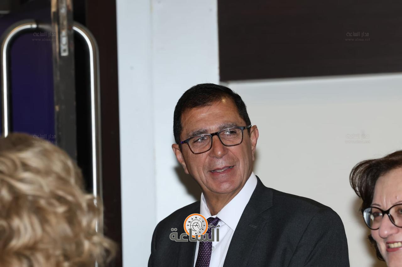 Madar Al-Saa Images 0.8648857951394229