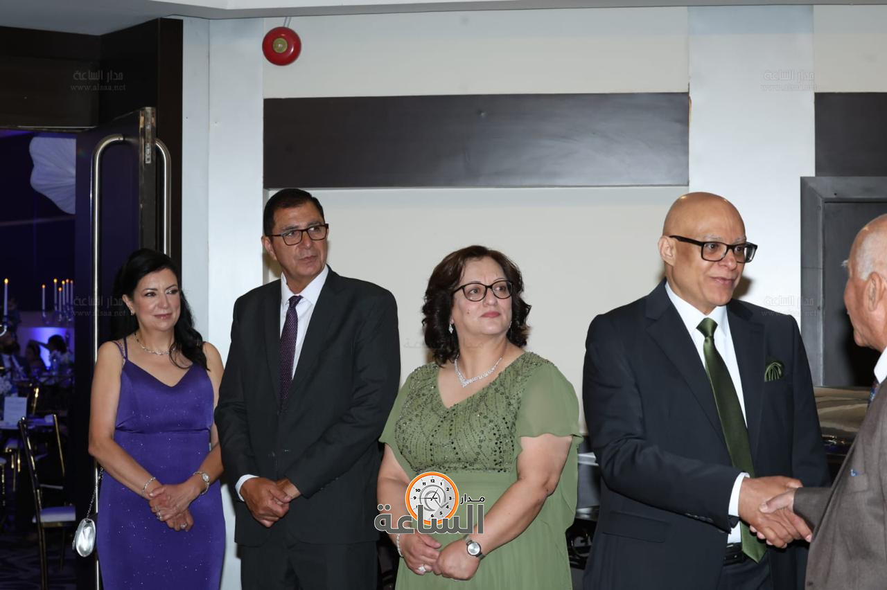 Madar Al-Saa Images 0.35193526087362725