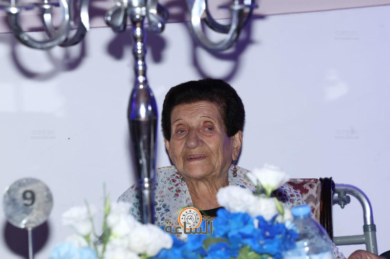 Madar Al-Saa Images 0.5563074196887975