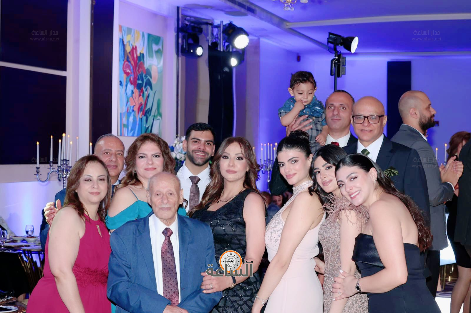 Madar Al-Saa Images 0.43041714389125585