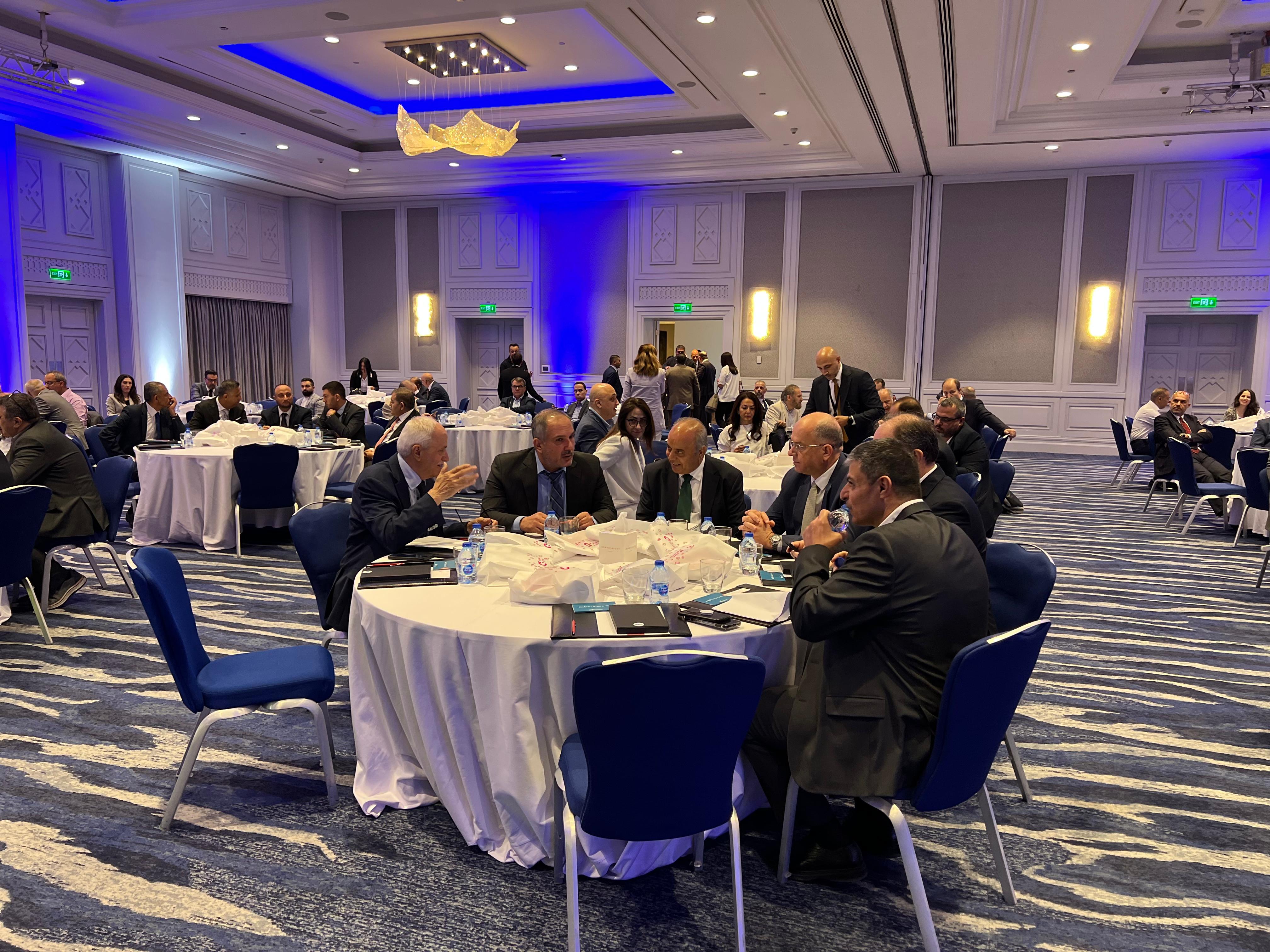 Madar Al-Saa Images 0.42538971383221214