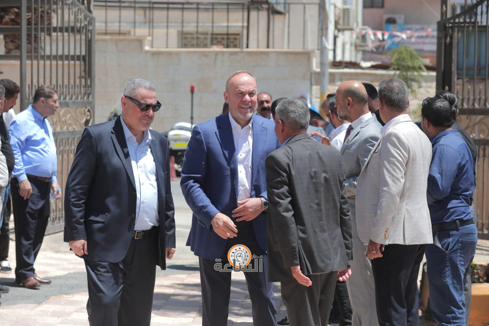 Madar Al-Saa Images 0.4282214718633043