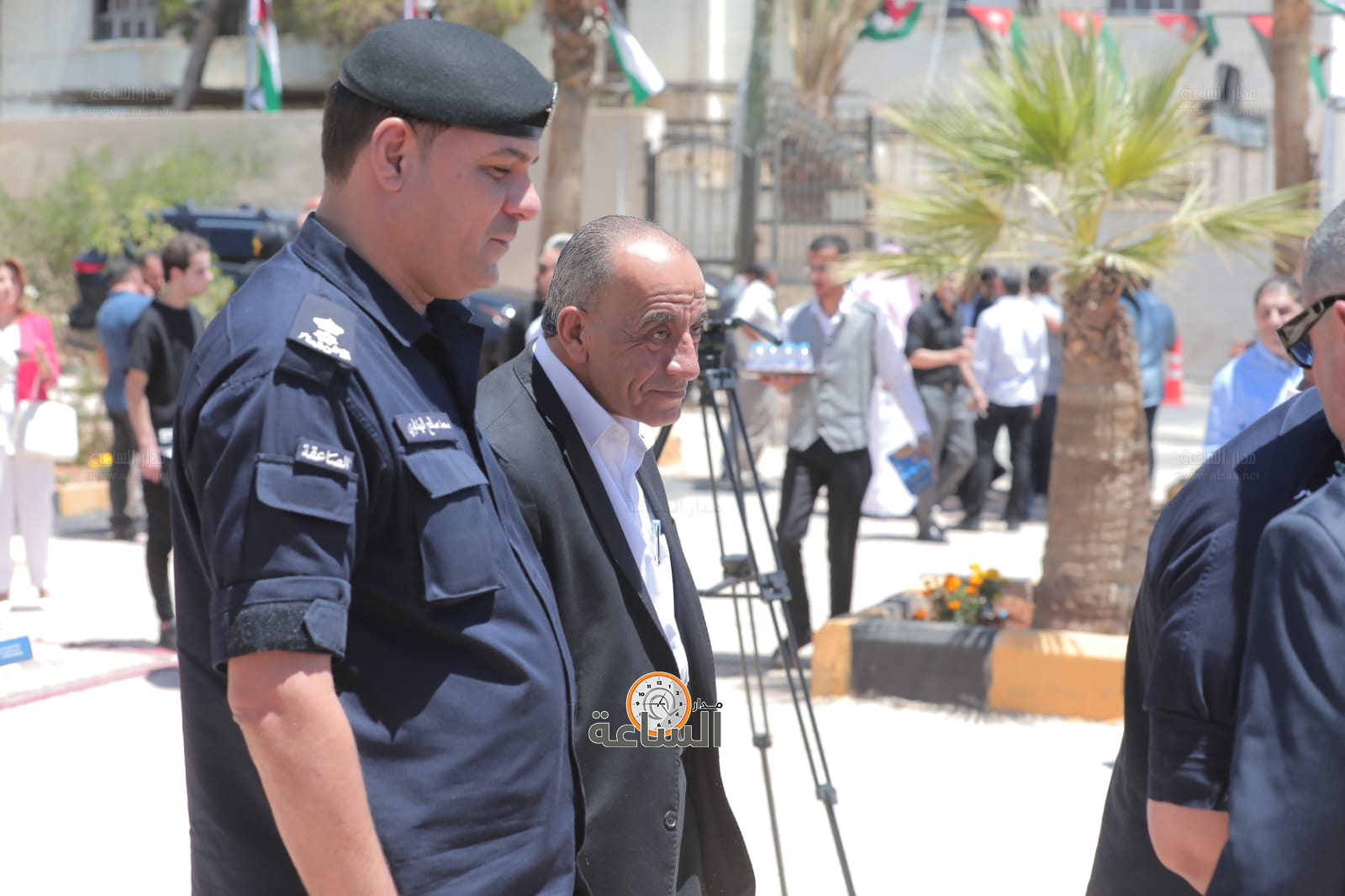 Madar Al-Saa Images 0.30504269911474824