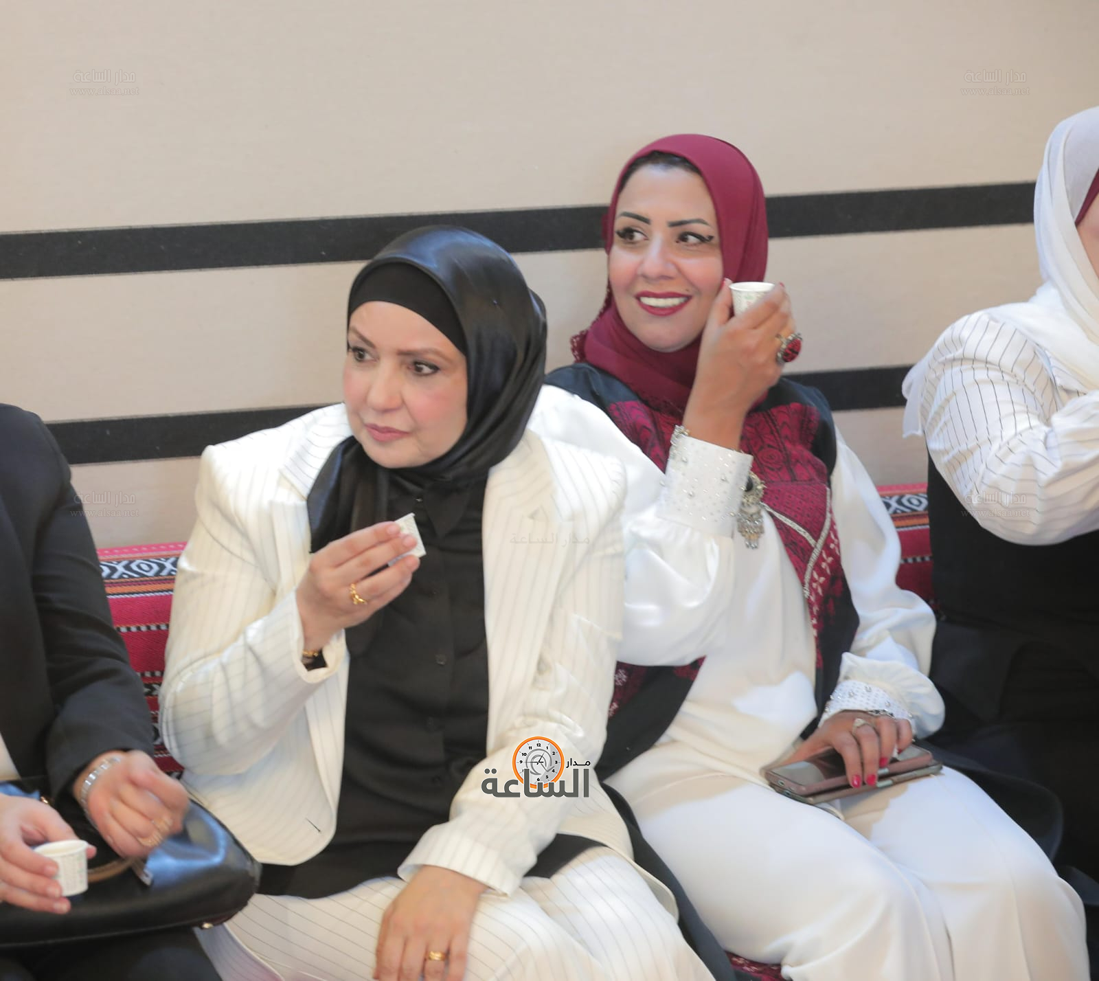 Madar Al-Saa Images 0.2828171356817253