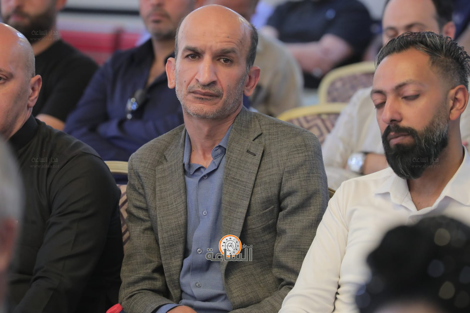 Madar Al-Saa Images 0.263564104218347