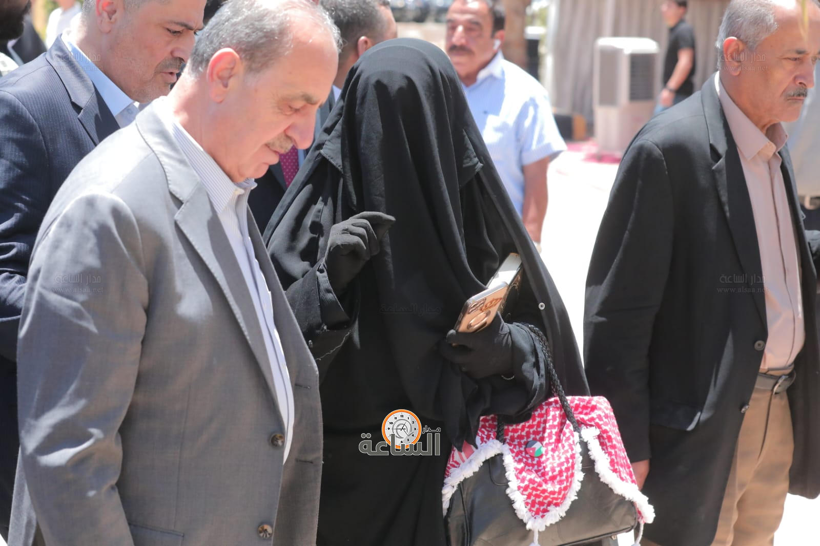 Madar Al-Saa Images 0.5978309616200003