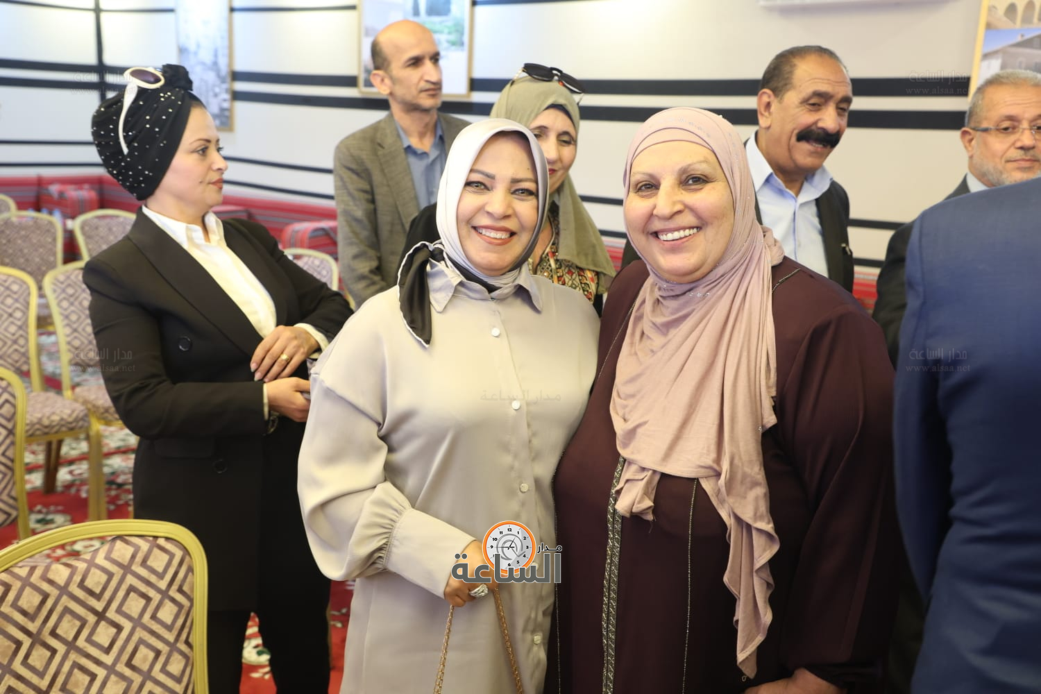 Madar Al-Saa Images 0.7136992675220317