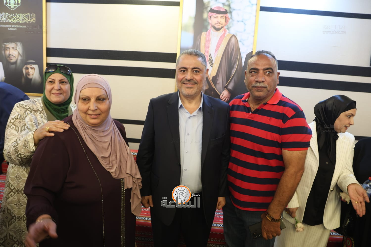 Madar Al-Saa Images 0.26385072010042865