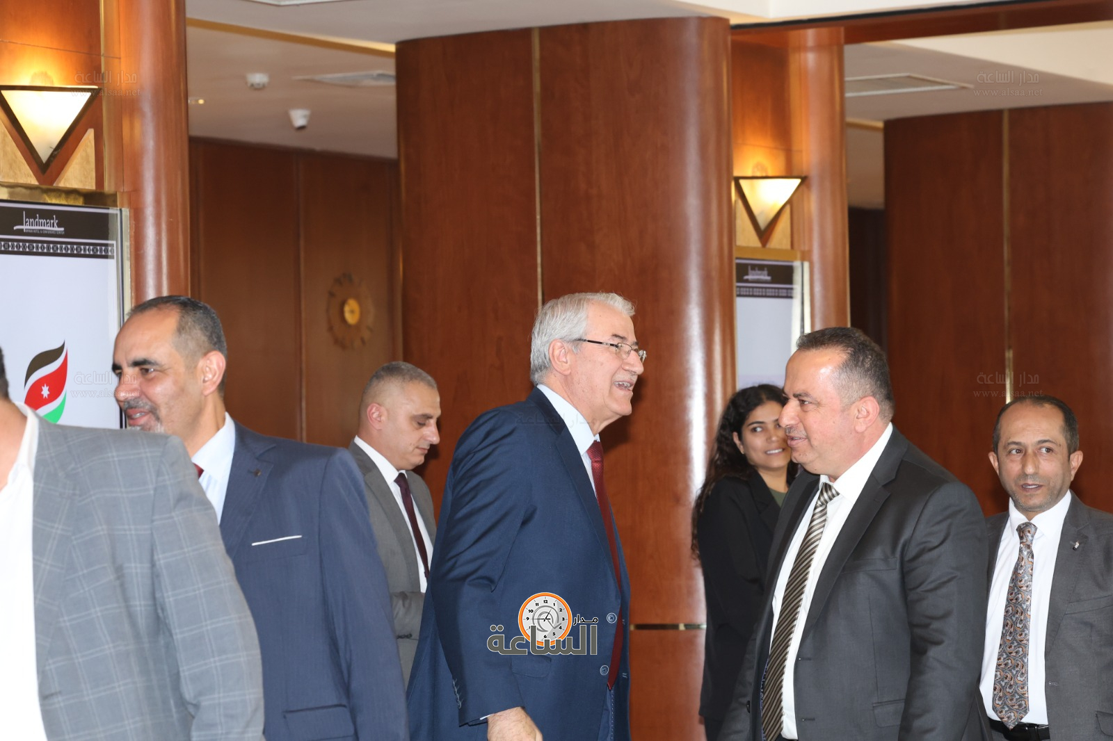 Madar Al-Saa Images 0.3364826892435976