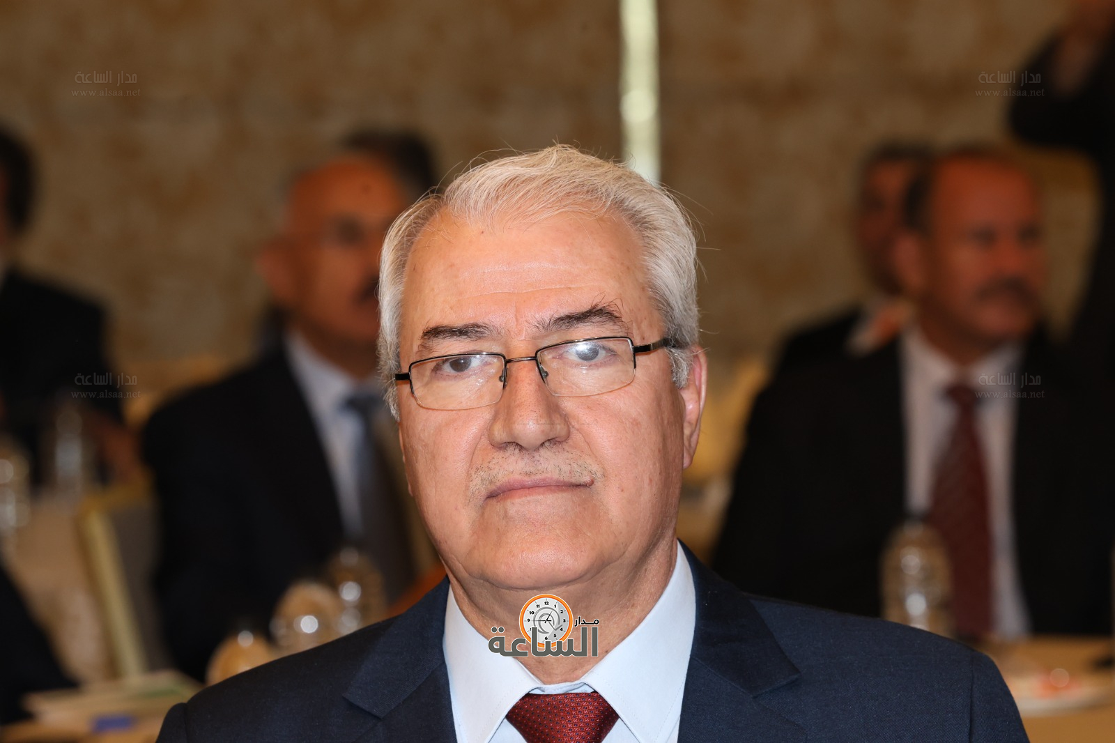 Madar Al-Saa Images 0.7499355563232465