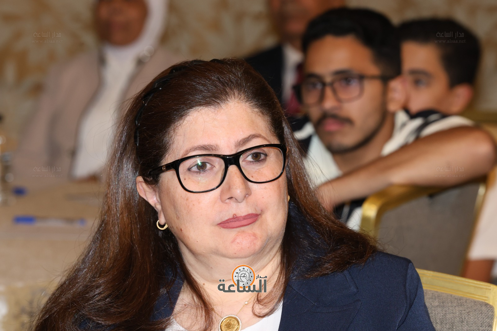 Madar Al-Saa Images 0.7704142225325002