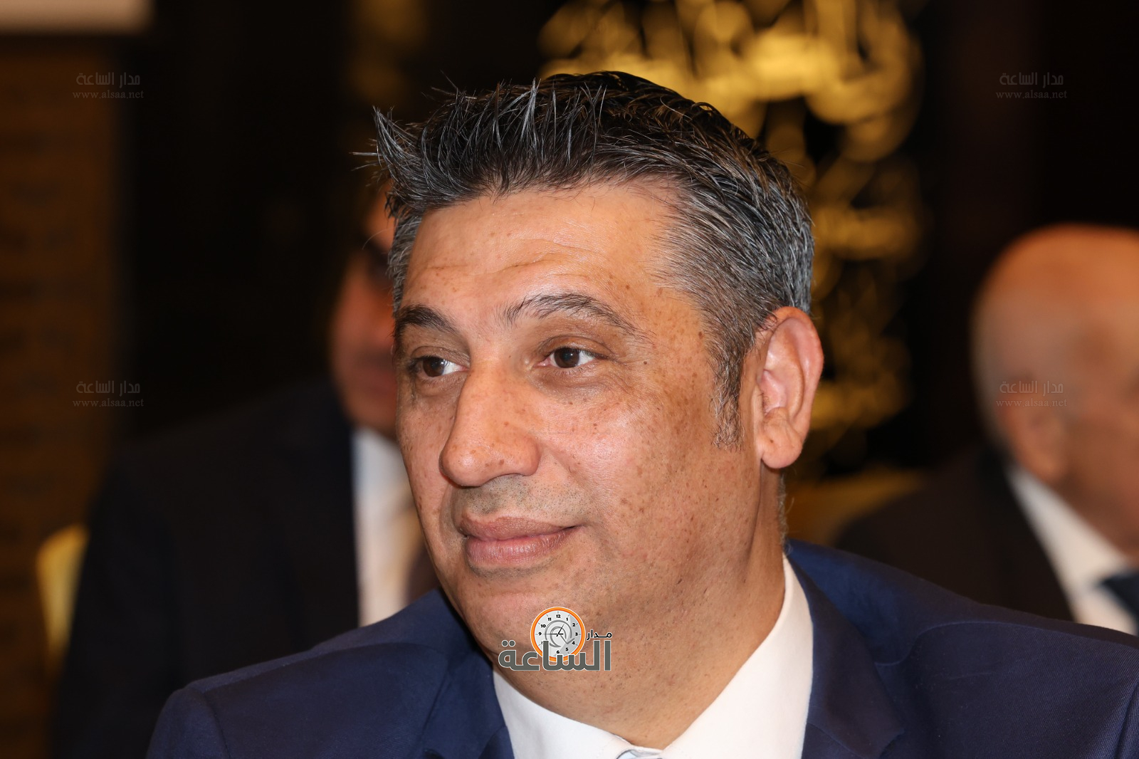 Madar Al-Saa Images 0.459066743864319