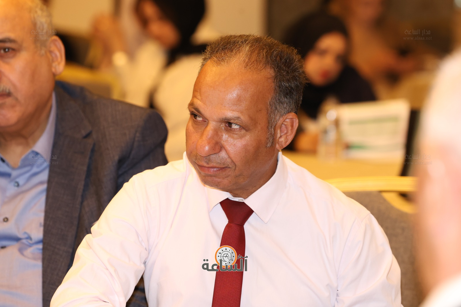 Madar Al-Saa Images 0.8962531168912613