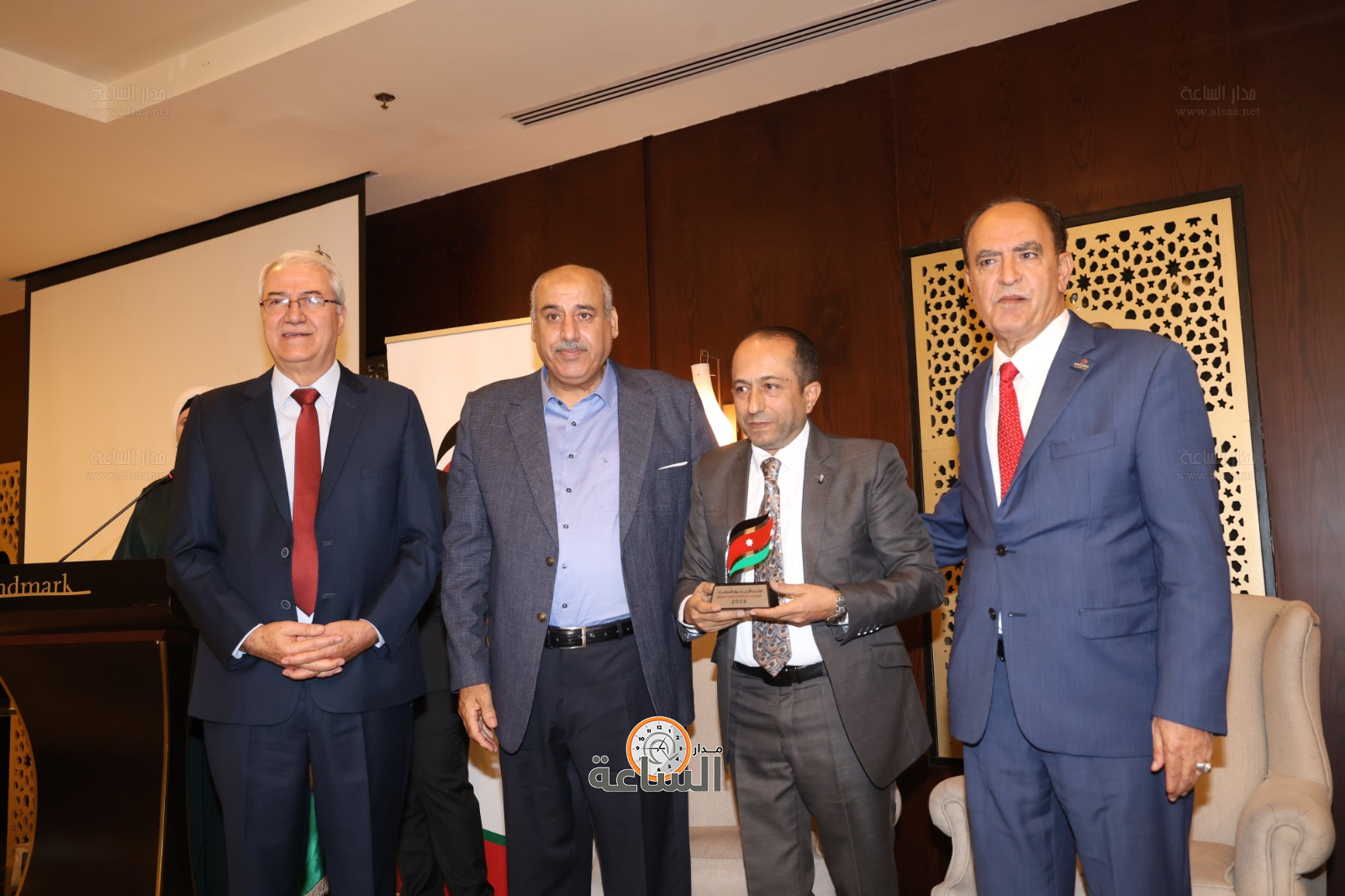 Madar Al-Saa Images 0.36337809260260145