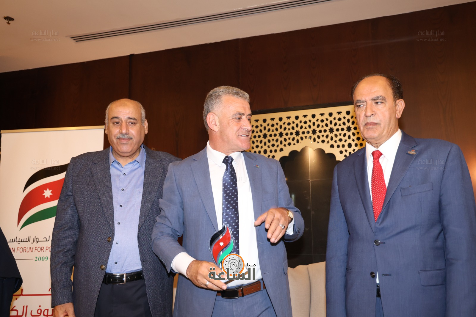 Madar Al-Saa Images 0.6239530709025081