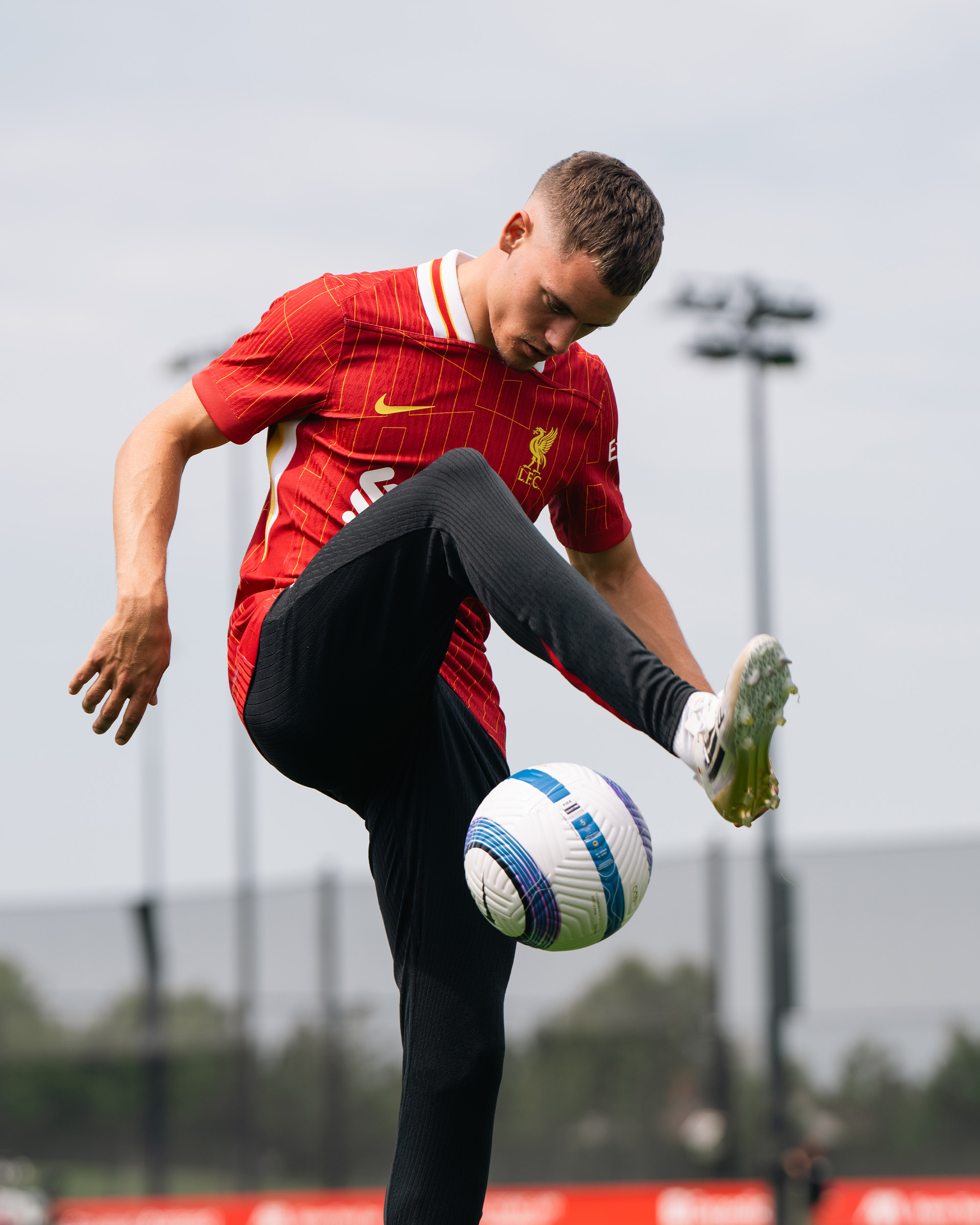 Madar Al-Saa Images 0.5136700382014584