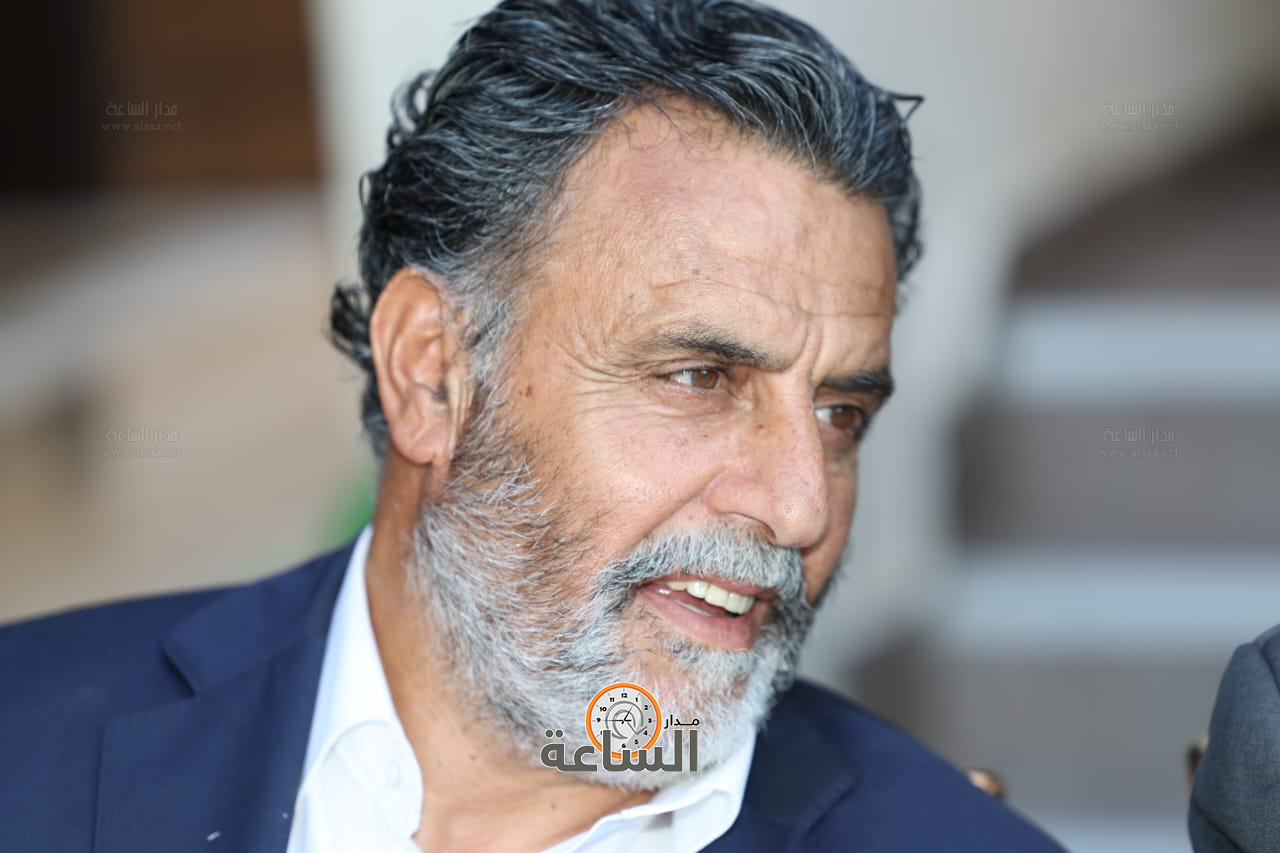 Madar Al-Saa Images 0.9794081424640719