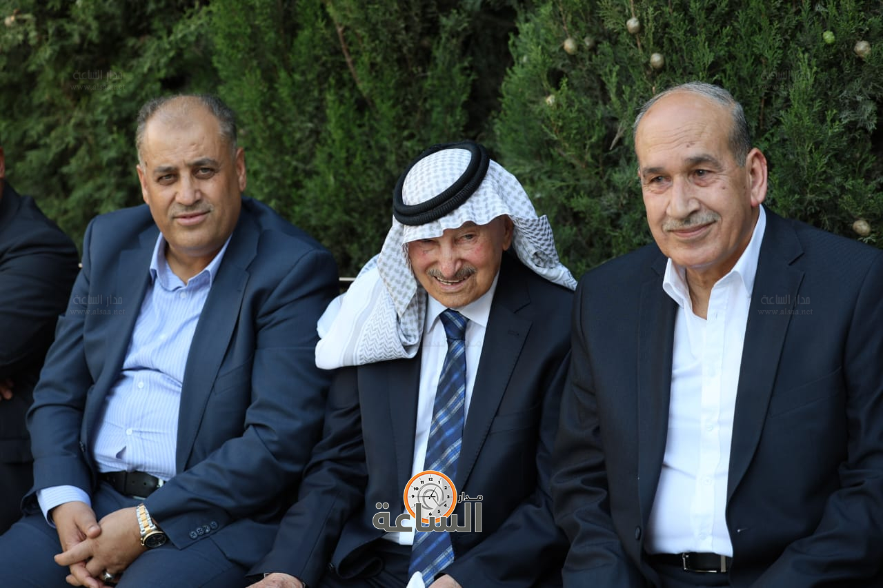 Madar Al-Saa Images 0.6102611794633213