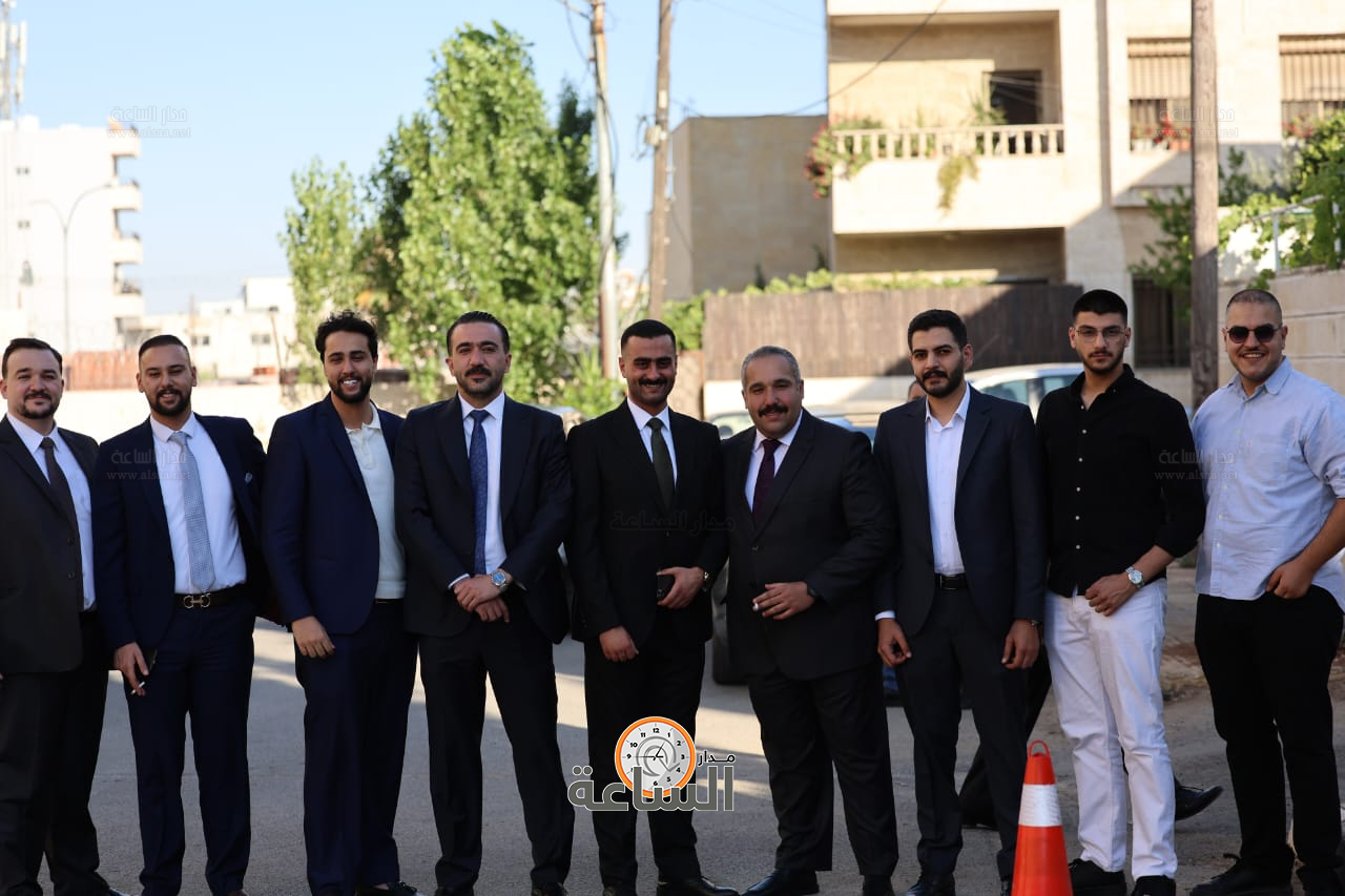 Madar Al-Saa Images 0.3999108970992845