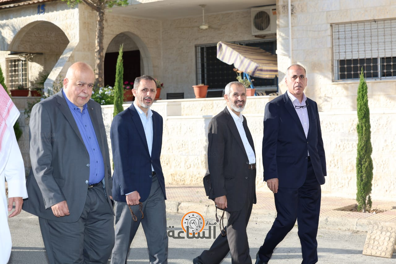 Madar Al-Saa Images 0.5978812153542366