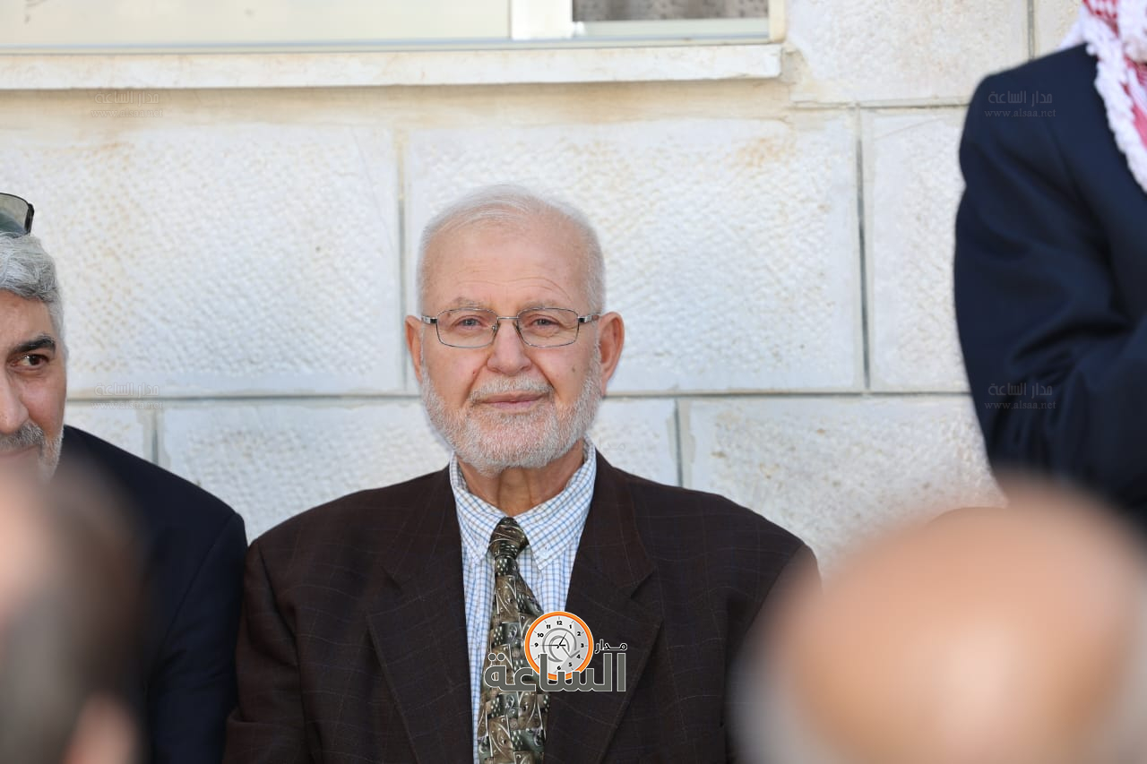 Madar Al-Saa Images 0.4840495953892001