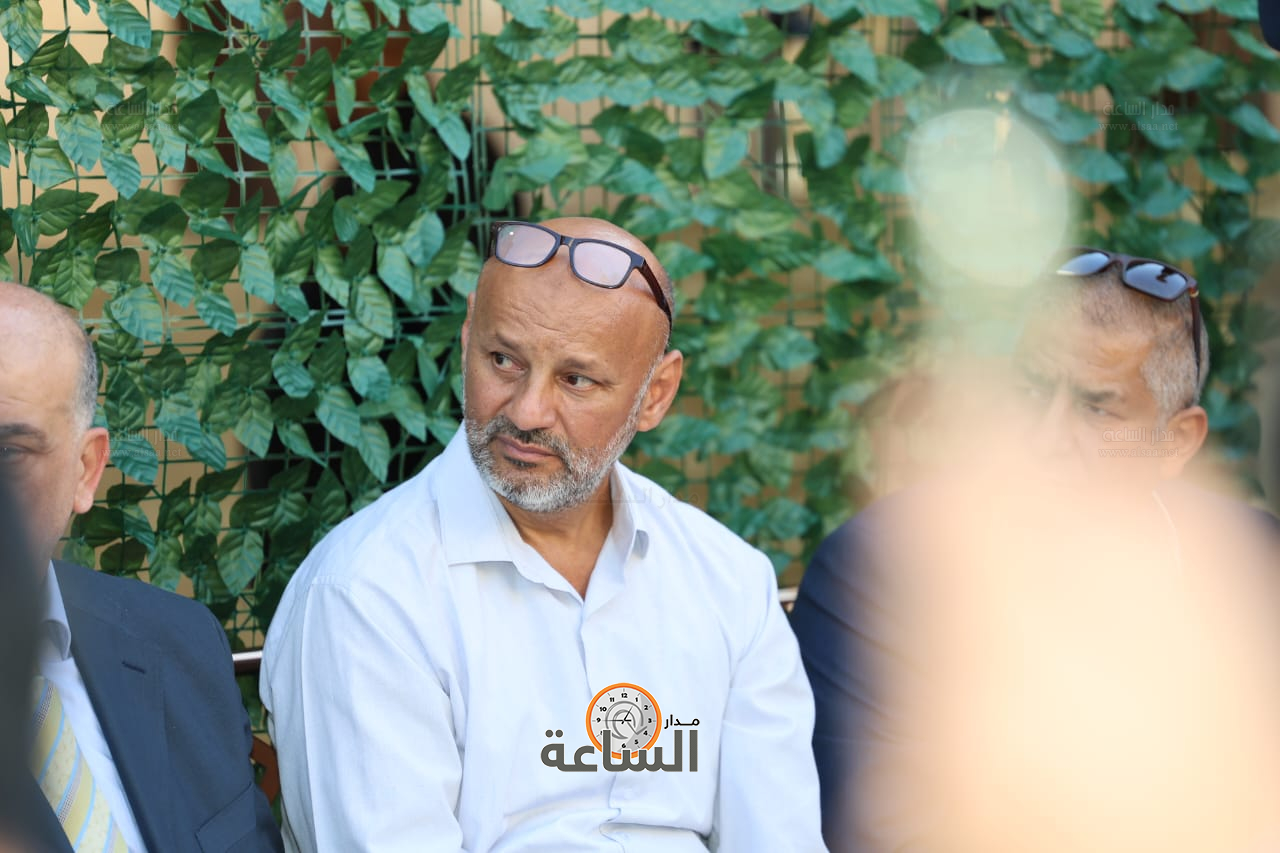 Madar Al-Saa Images 0.37585471508070634