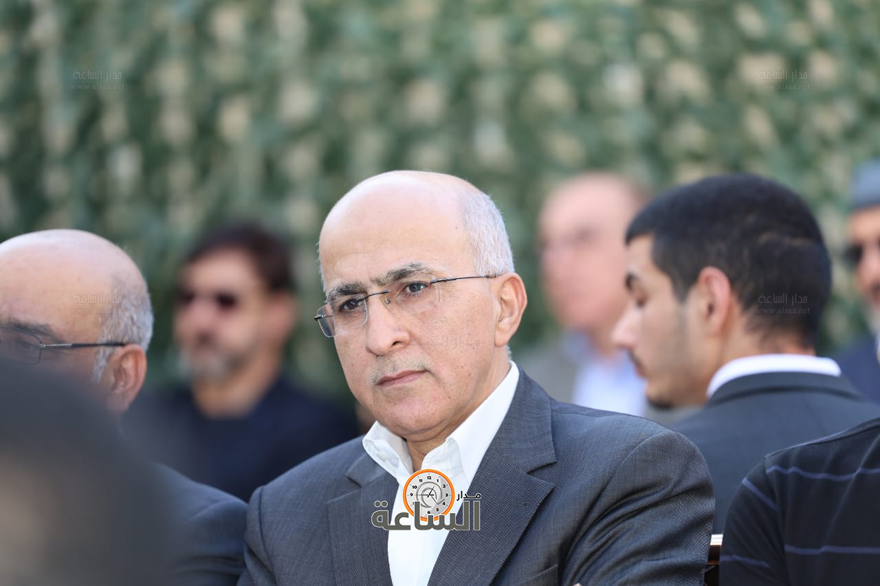 Madar Al-Saa Images 0.0005561199641119785