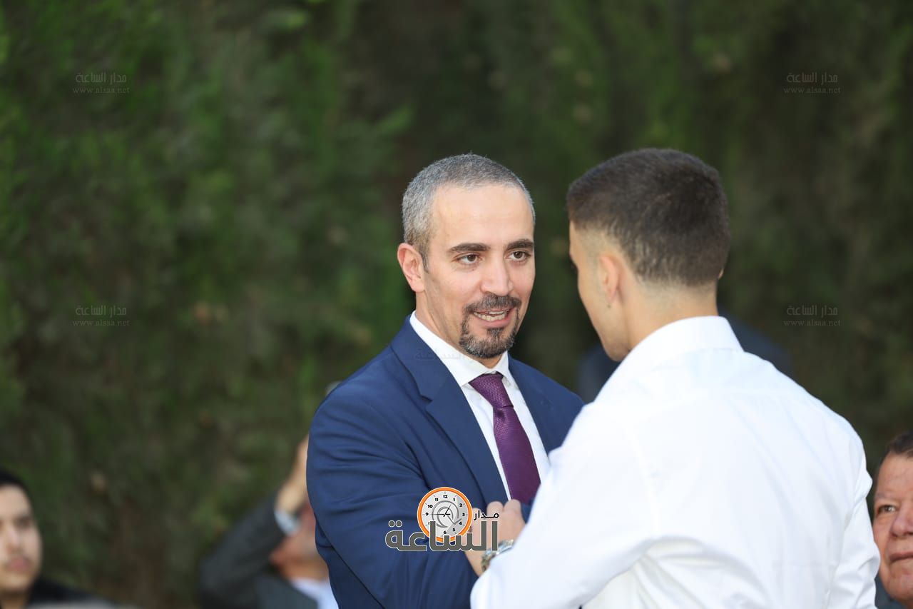 Madar Al-Saa Images 0.3672529677701597