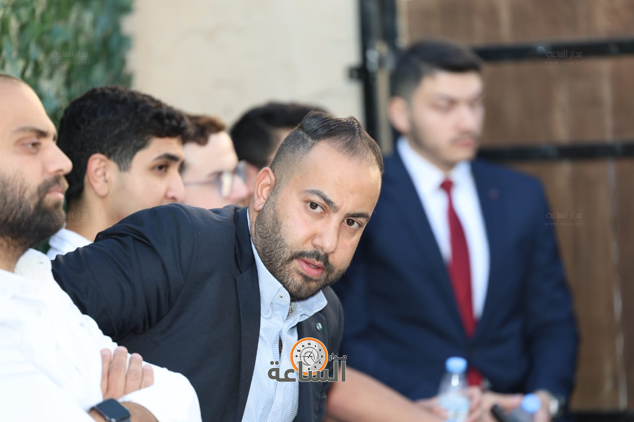 Madar Al-Saa Images 0.6232402221450727