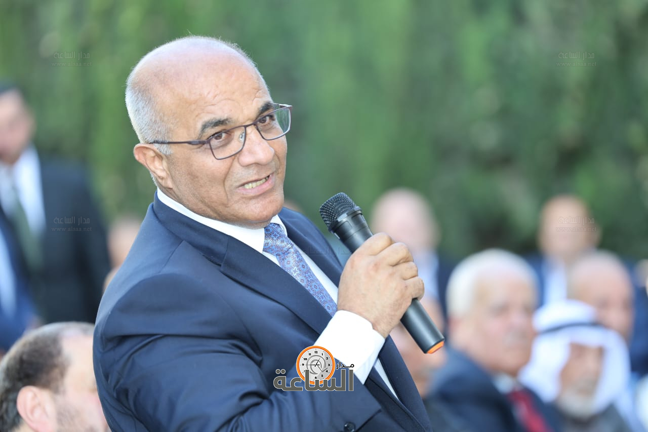 Madar Al-Saa Images 0.3825751817930231