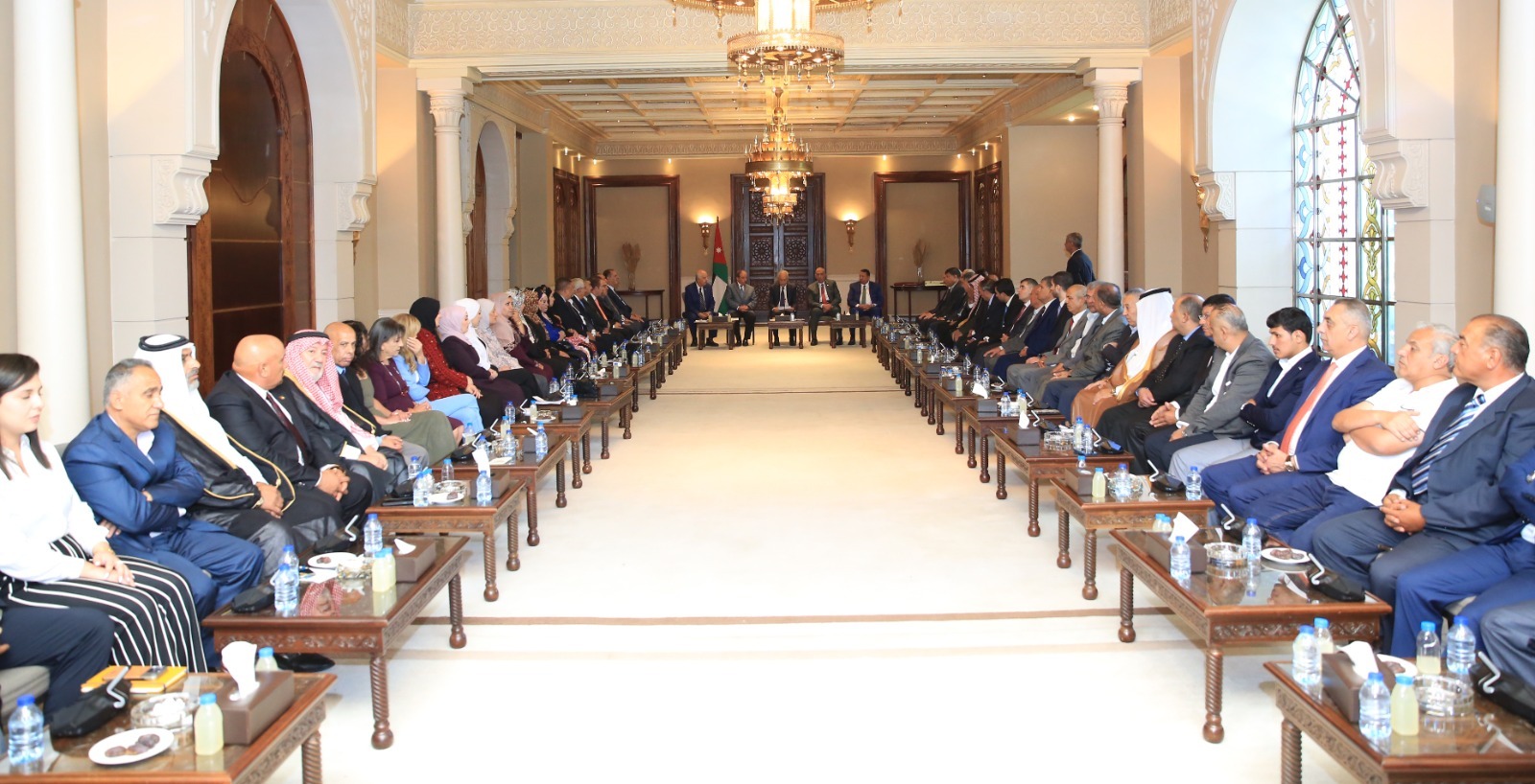 Madar Al-Saa Images 0.03906218407409234