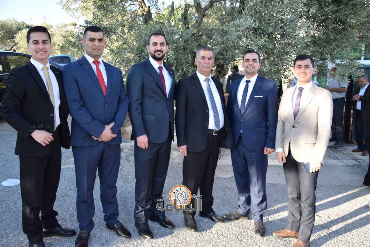 Madar Al-Saa Images 0.8010938446723705