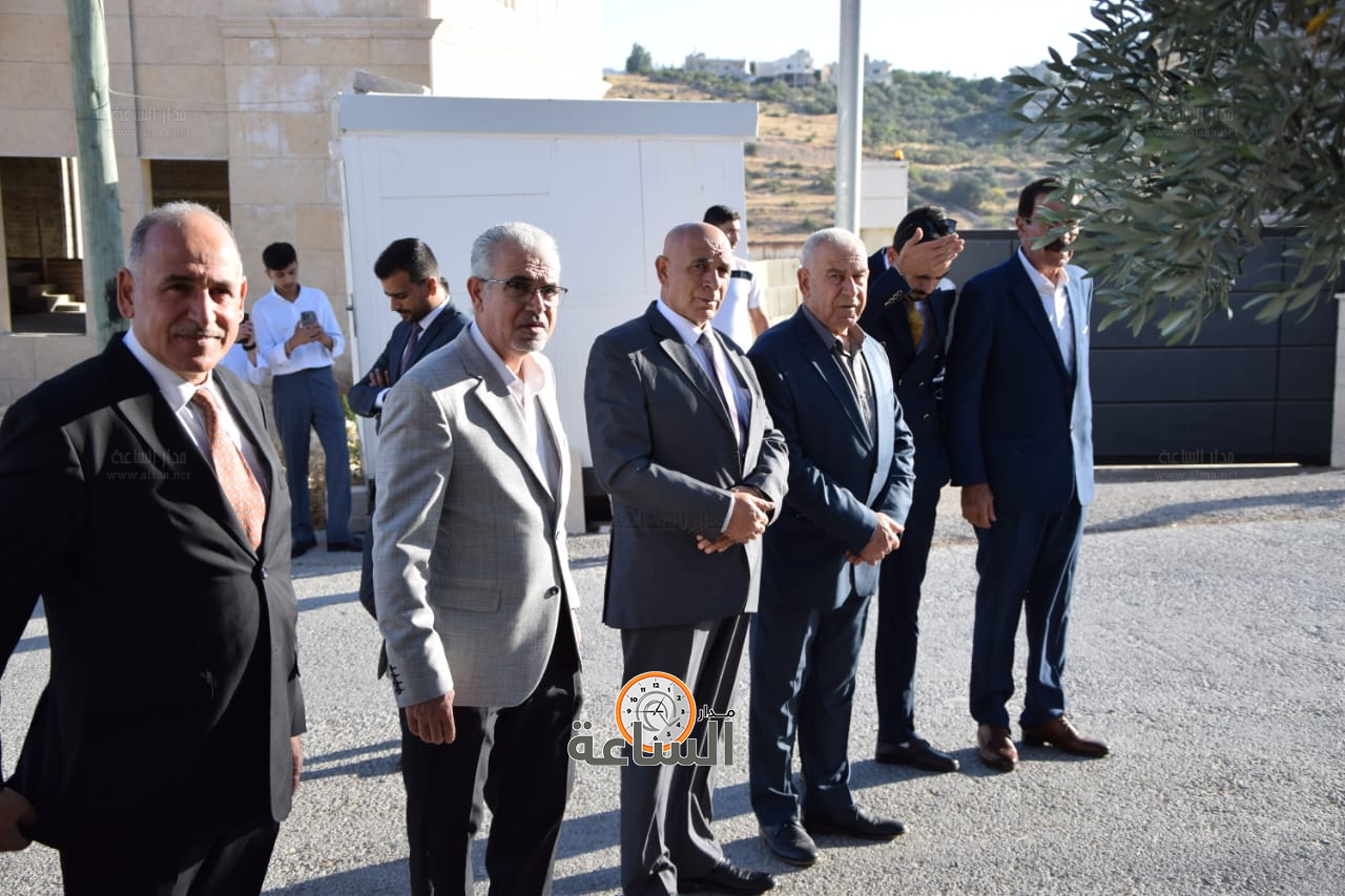 Madar Al-Saa Images 0.614994251293228