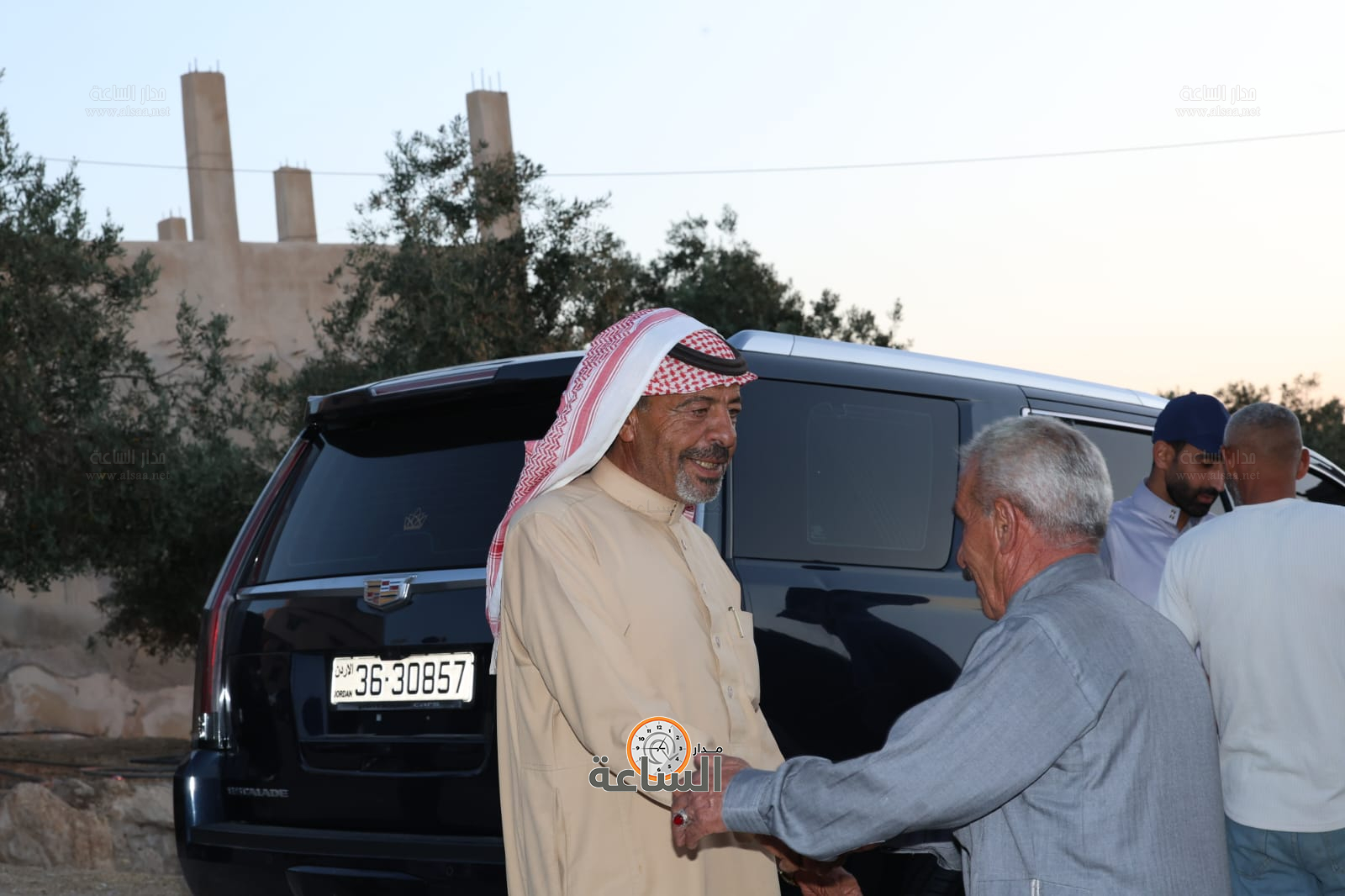 Madar Al-Saa Images 0.1530832849629148