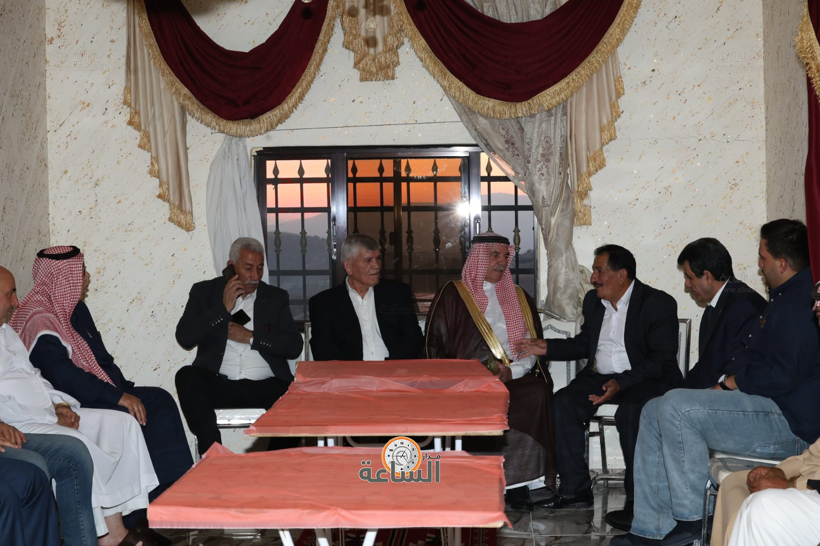 Madar Al-Saa Images 0.9170378591518137