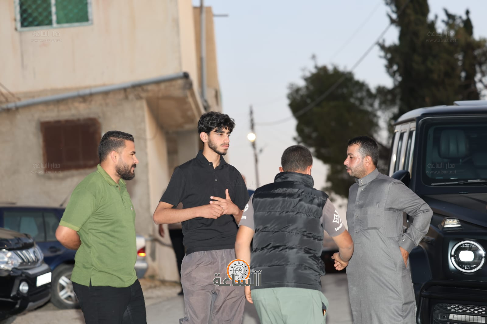 Madar Al-Saa Images 0.4632506255954131