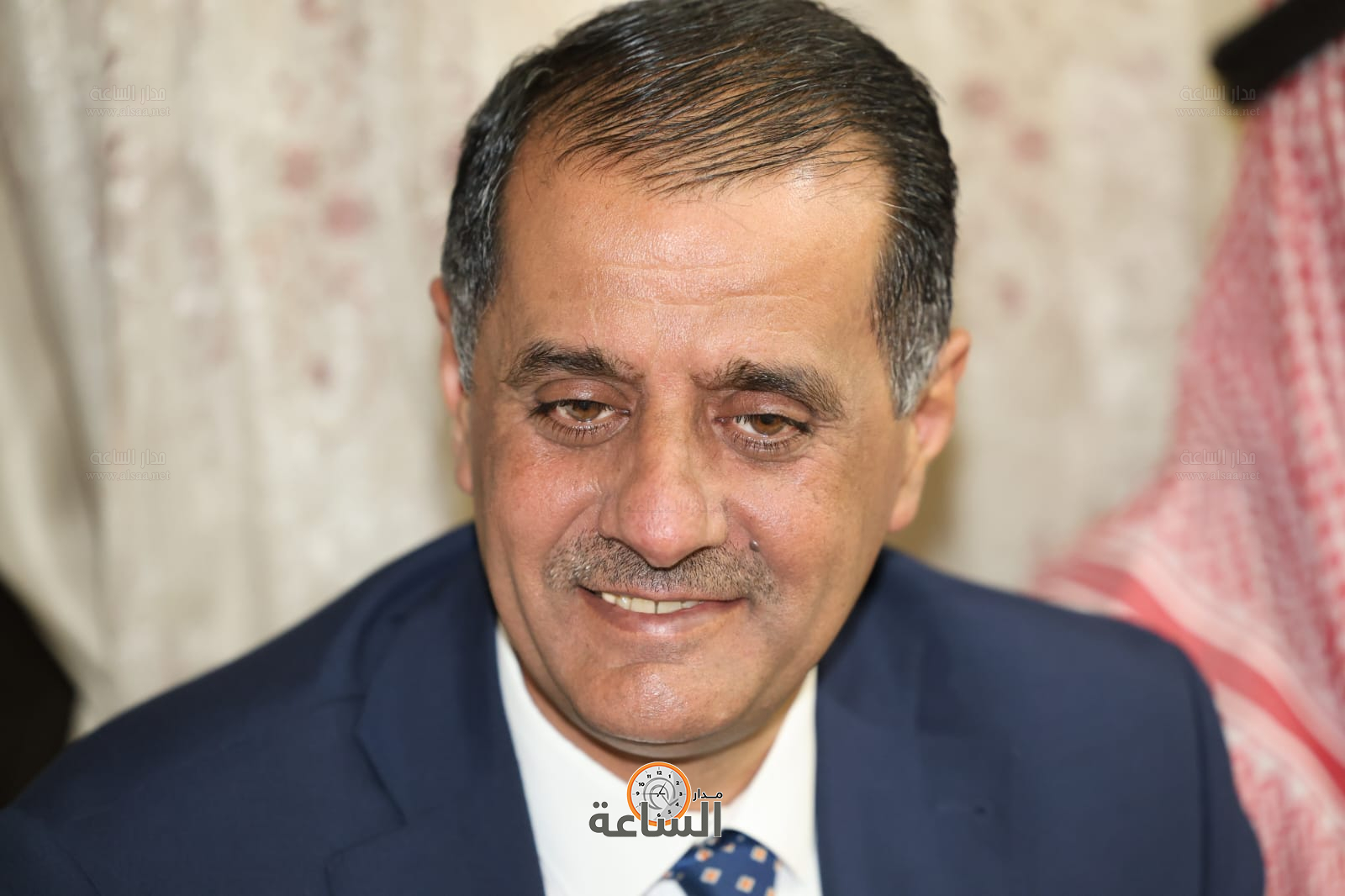 Madar Al-Saa Images 0.22842433429555098