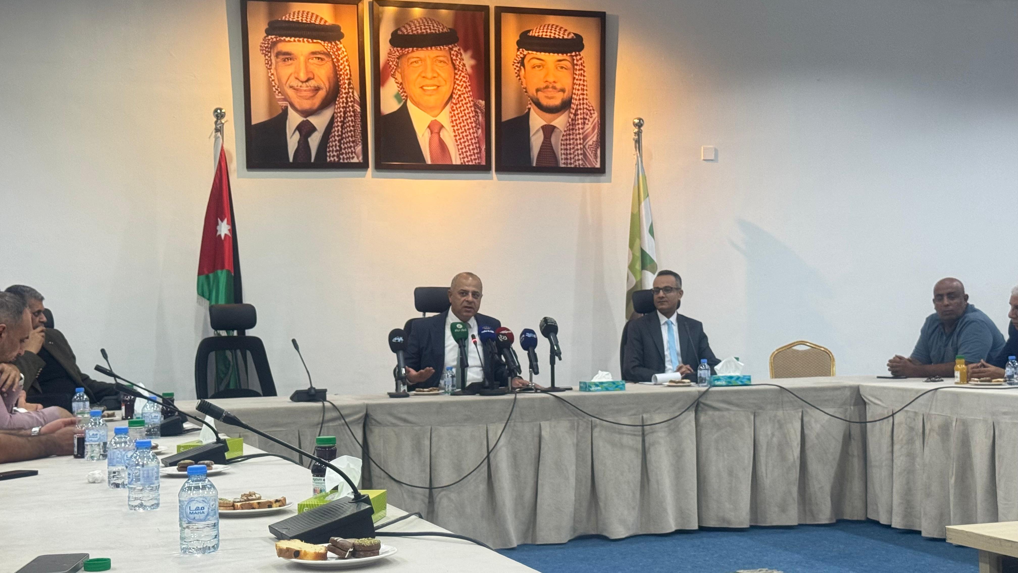 Madar Al-Saa Images 0.22553990324114737