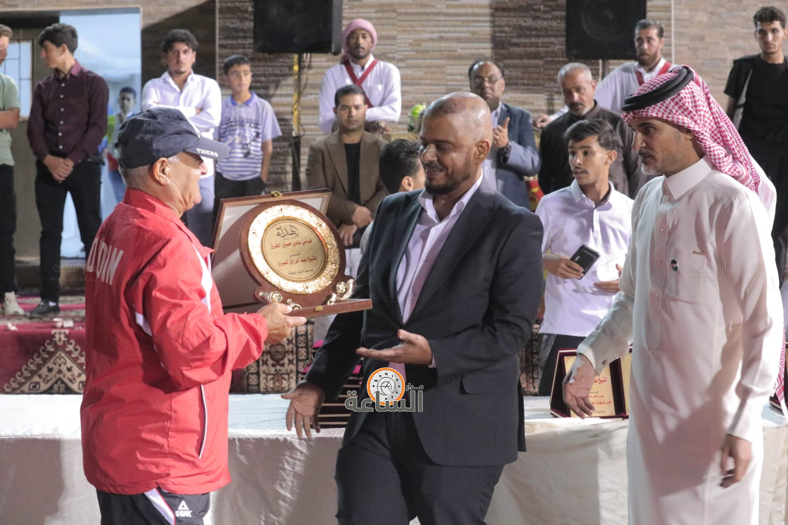 Madar Al-Saa Images 0.5929881795628118