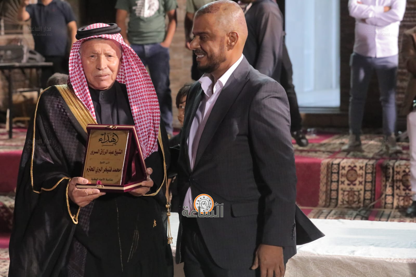 Madar Al-Saa Images 0.504728373981868